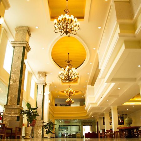 Pursat Riverside Hotel & Spa Bagian luar foto