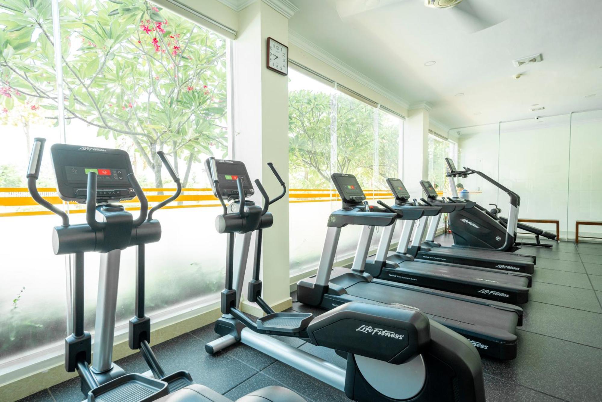 Pursat Riverside Hotel & Spa Bagian luar foto